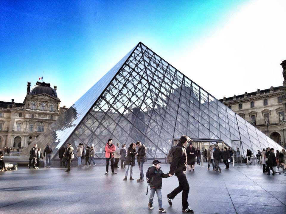 Louvre Museum 2