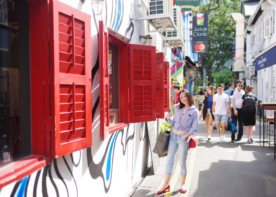 Haji Lane Singapore: When Fashion Meets Colors 3 photo 2017 03 27 7c922442125e8dd5d3d1a6de8e18b838