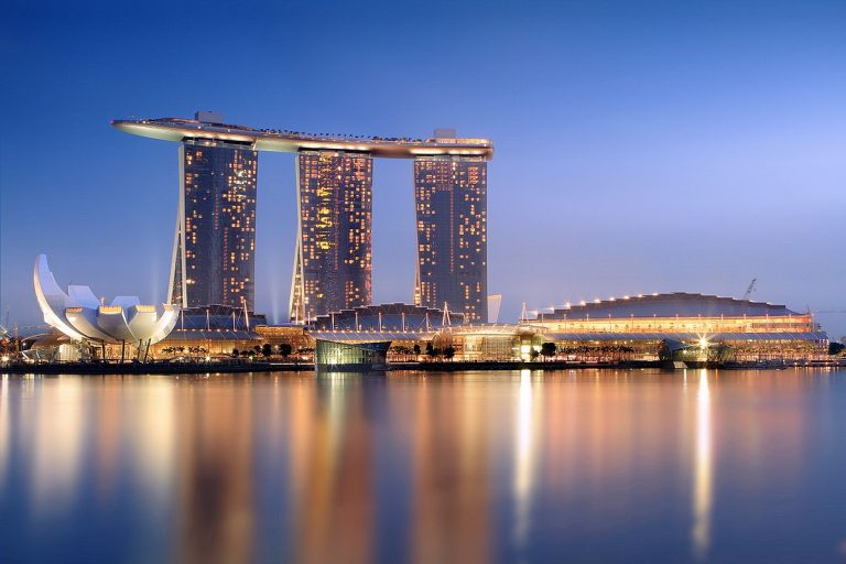 Marina Bay Sands hotel and Singapore skyline overlooking Marina Bay