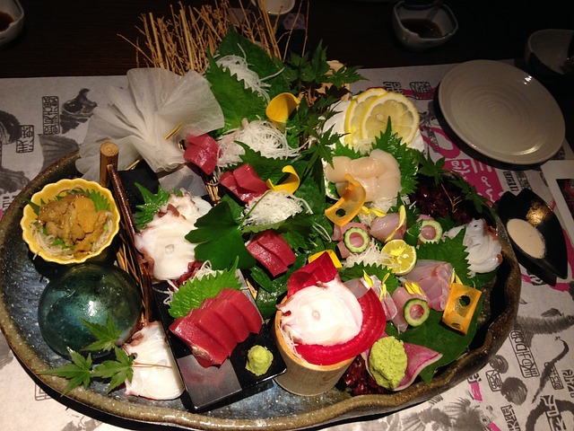 sushi 1004666 640