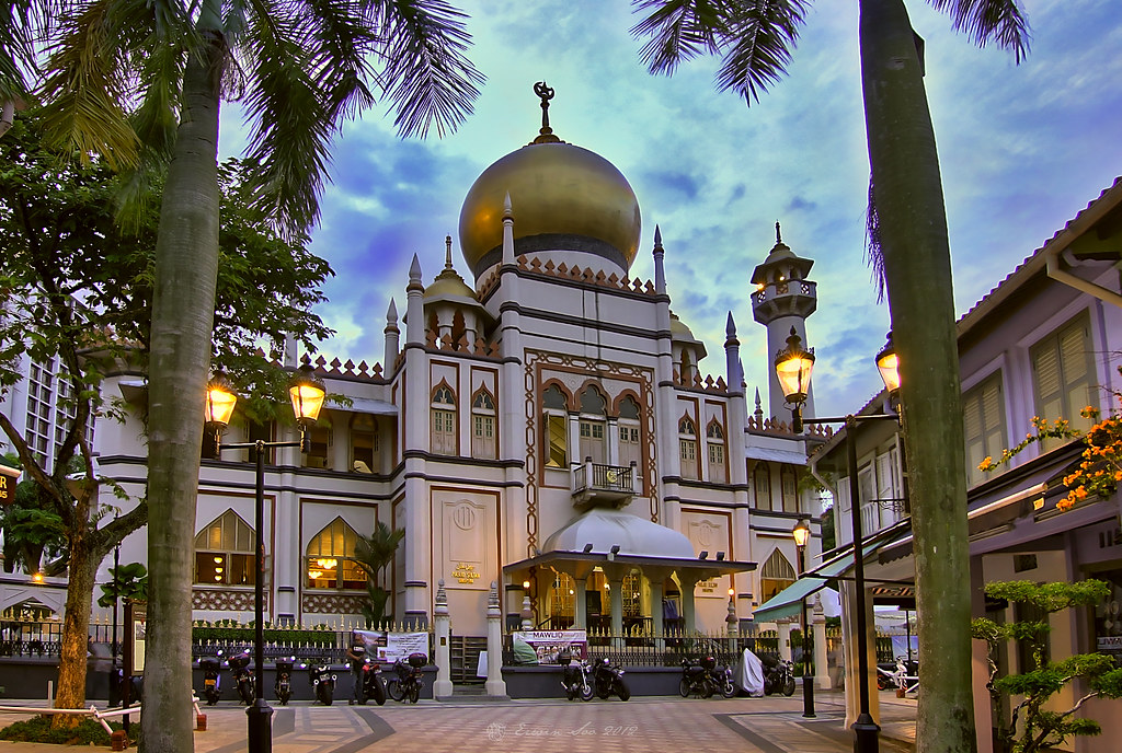 10 Best Instagrammable Places in Singapore 11 Sultan Mosque Kampong Glam