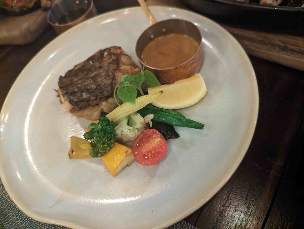 Reef Beach Club bbq dinner