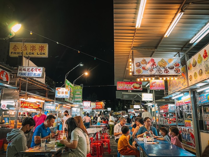 Penang Attractions at Night: Gurney Drive Hawker Centre