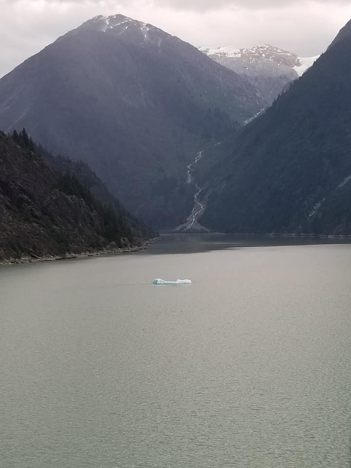 Alaska Cruise Packing Guide: Essentials on What to Bring! 10 mountains in alaska