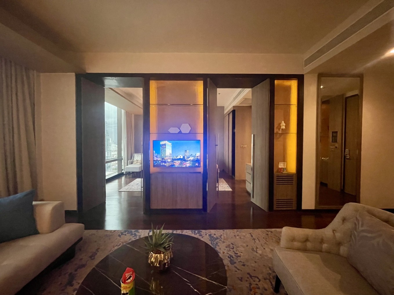 vie bangkok review