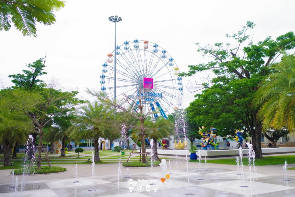 5-Day Bangkok Itinerary: River Cruises, Local Eats & Hidden Corners 20 Santorini Park
