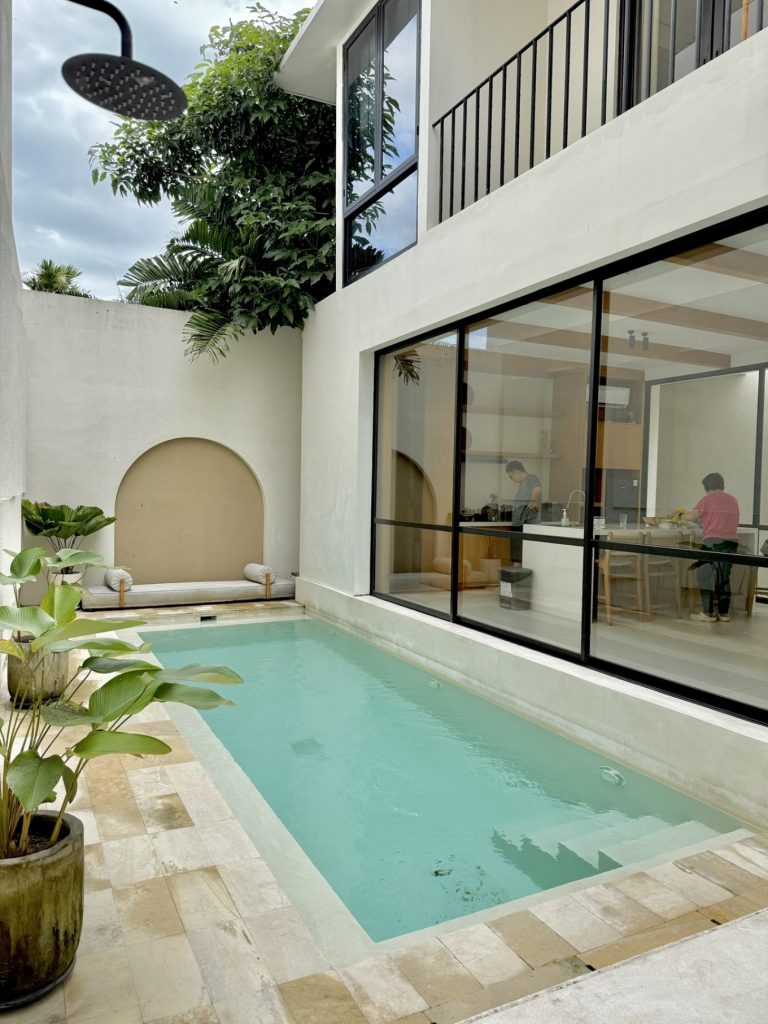 Villa Tiiiga Thre 10