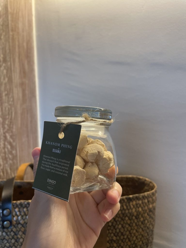 Dinso Resort & Villas free cookie jar