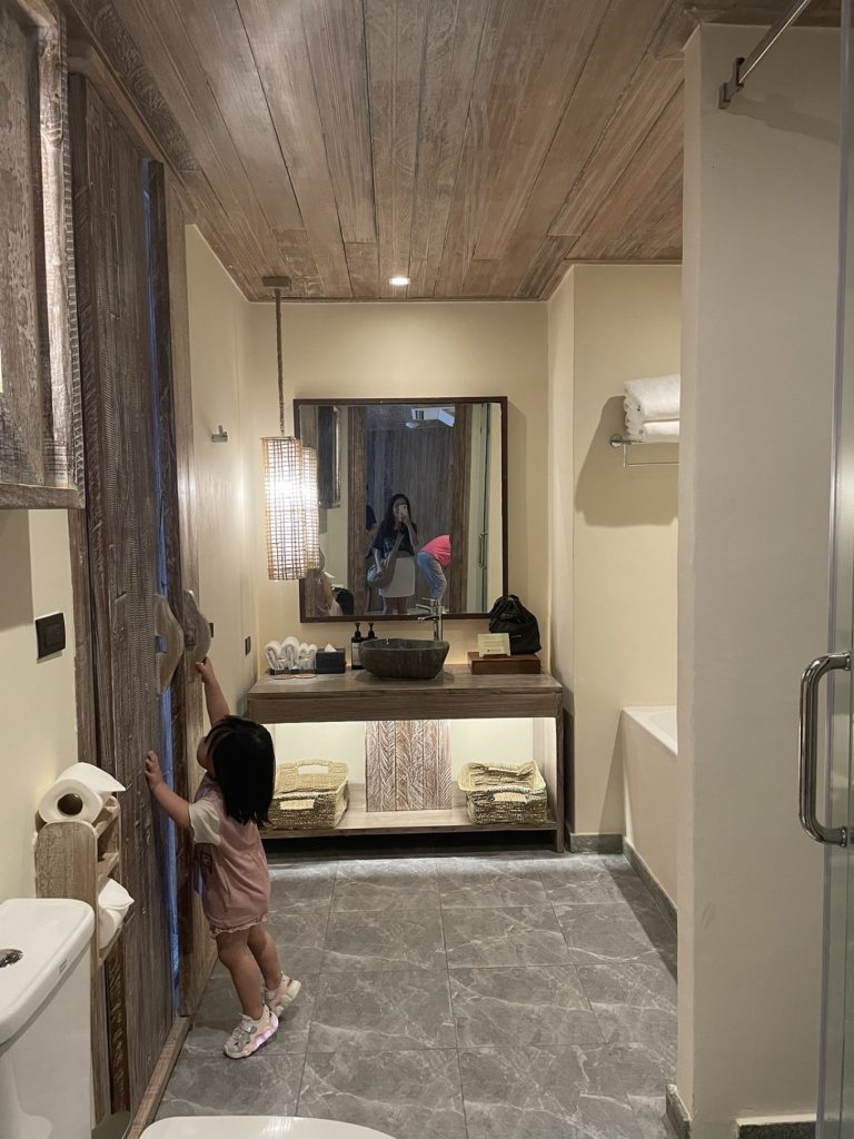 Dinso Resort & Villas in the two-bedroom suite 