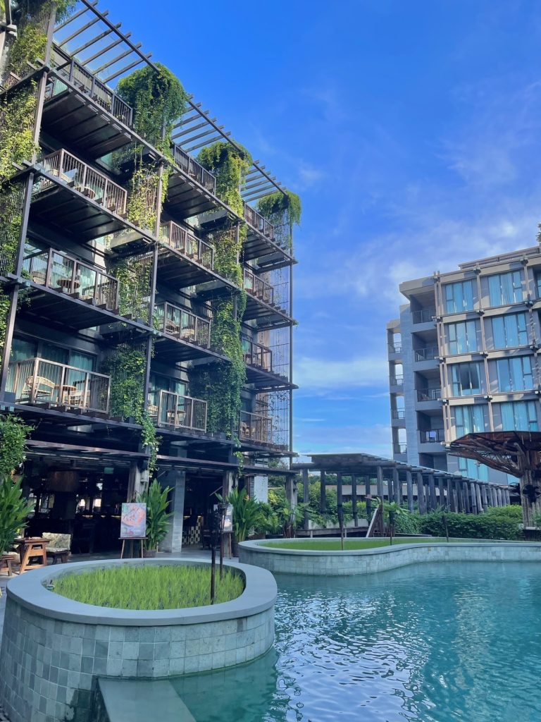 Dinso Resort & Villas swimming pool