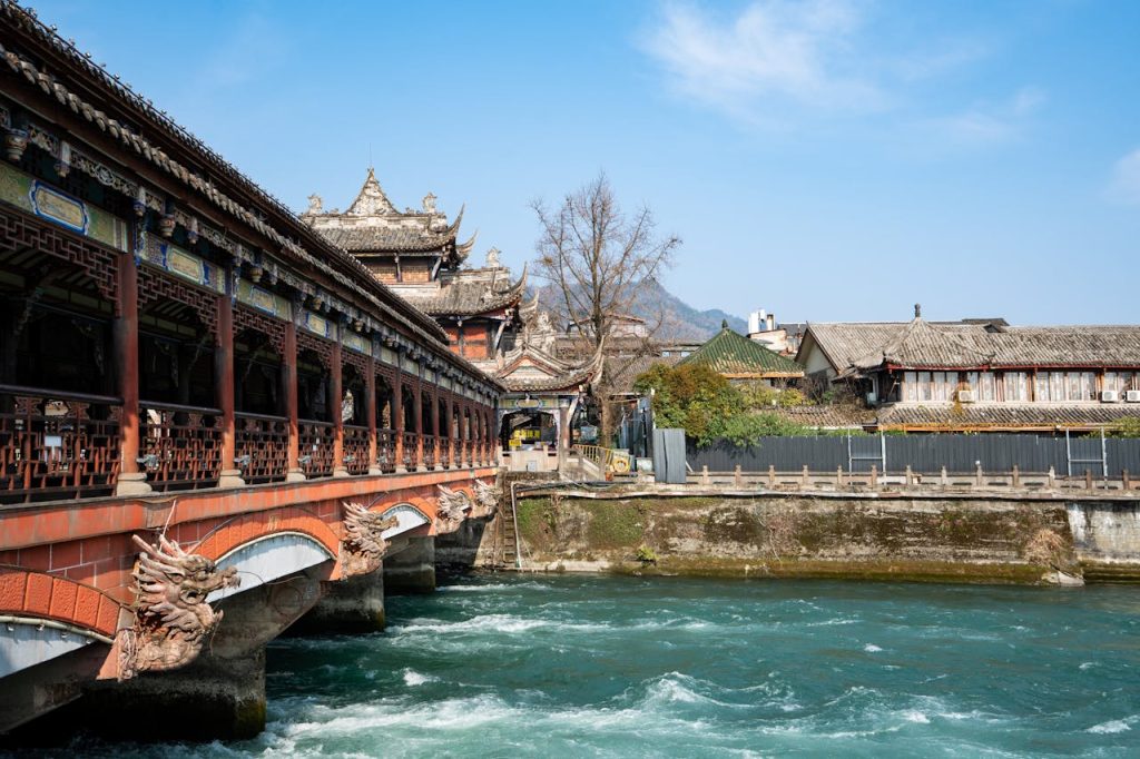 Top 10 Cities to Visit in China: Must-See Travel Destinations 9 vist chengdu