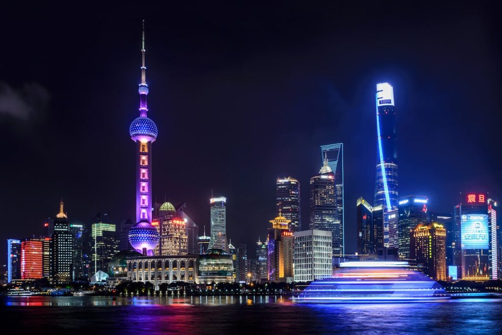 Top 10 Cities to Visit in China: Must-See Travel Destinations 7 shanghai night view