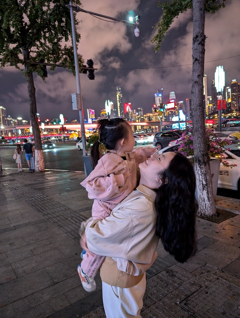 Chongqing Travel Guide 2026