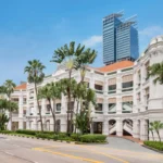Best Luxury Hotels in Singapore (Is It Worth the Splurge?)