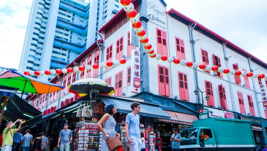 Where to Find the Best Dim Sum in Singapore (Local Picks) 10 Exterior of Yum Cha Restaurant decorated with red lanterns in Singapore’s Chinatown district.