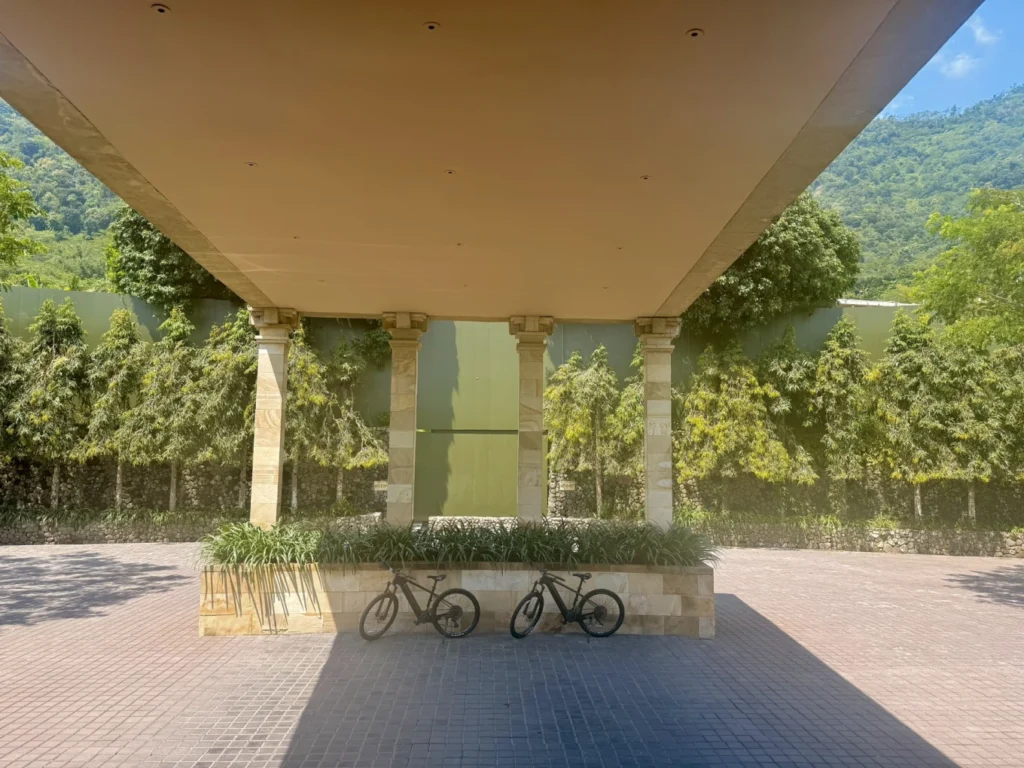 Amanjiwo Review: Is This Luxury Resort Near Borobudur Worth It? 7 Entrance pavilion at Amanjiwo resort surrounded by tropical greenery in Central Java Indonesia