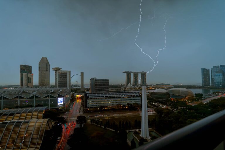 10 Best Family-Friendly Things to Do in Singapore on a Rainy Day