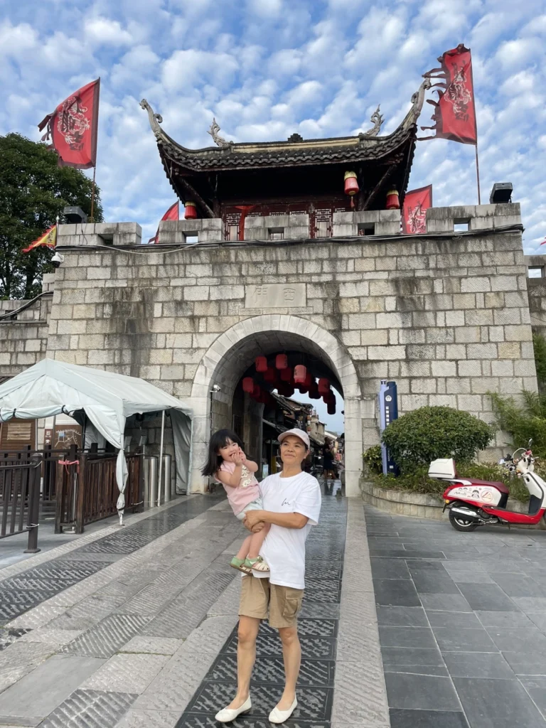 Qingyan Ancient Town Guide: Food, Night Views & Where to Stay