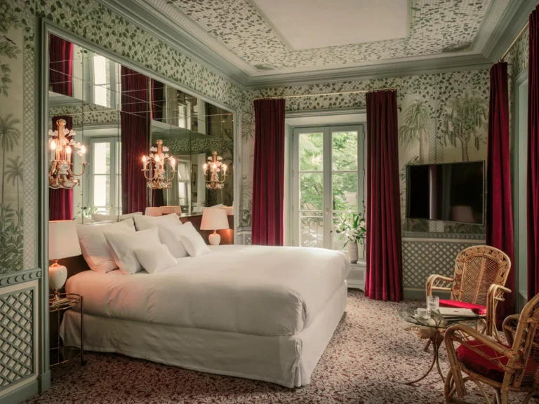 Hôtel Particulier Montmartre hidden mansion hotel on Avenue Junot in Paris