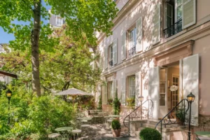 Hôtel des Grandes Écoles garden hotel in the Latin Quarter of Paris
