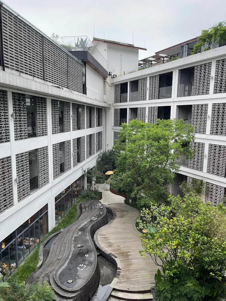 Courtyard garden and modern architecture at Yangshuo Percent Hotel in Yangshuo, China