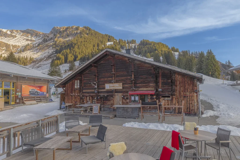 10 Best Hotels Near Jungfraujoch Railway (Top of Europe) 14 Alpinhotel Bort near Grindelwald First gondola, a peaceful mountain hotel in the Jungfrau Region for hiking and Jungfraujoch visits