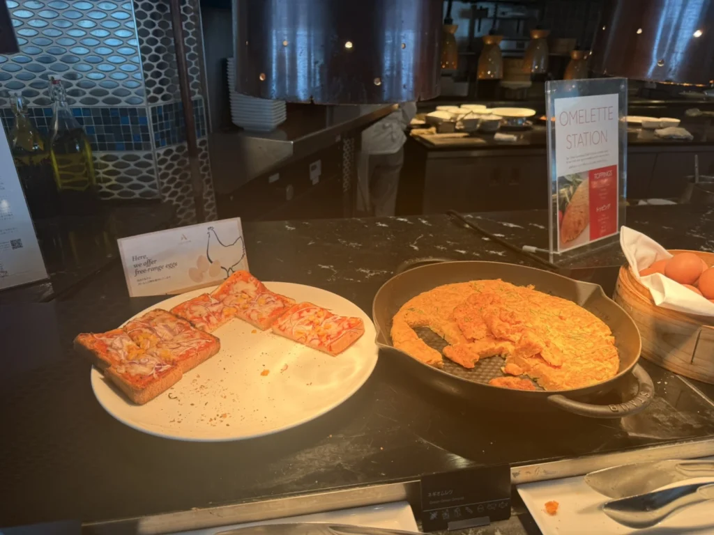 Omelette station at Swissôtel Nankai Osaka breakfast buffet