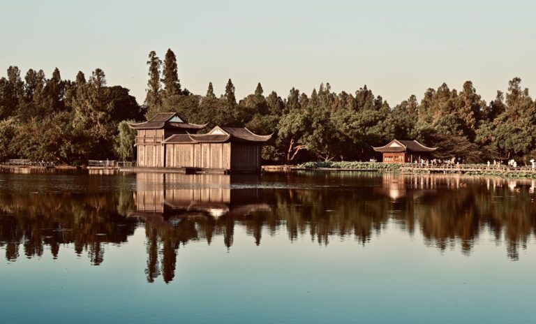 Luxury Hotels in Hangzhou: 10 Best 5-Star Hotels (2026)